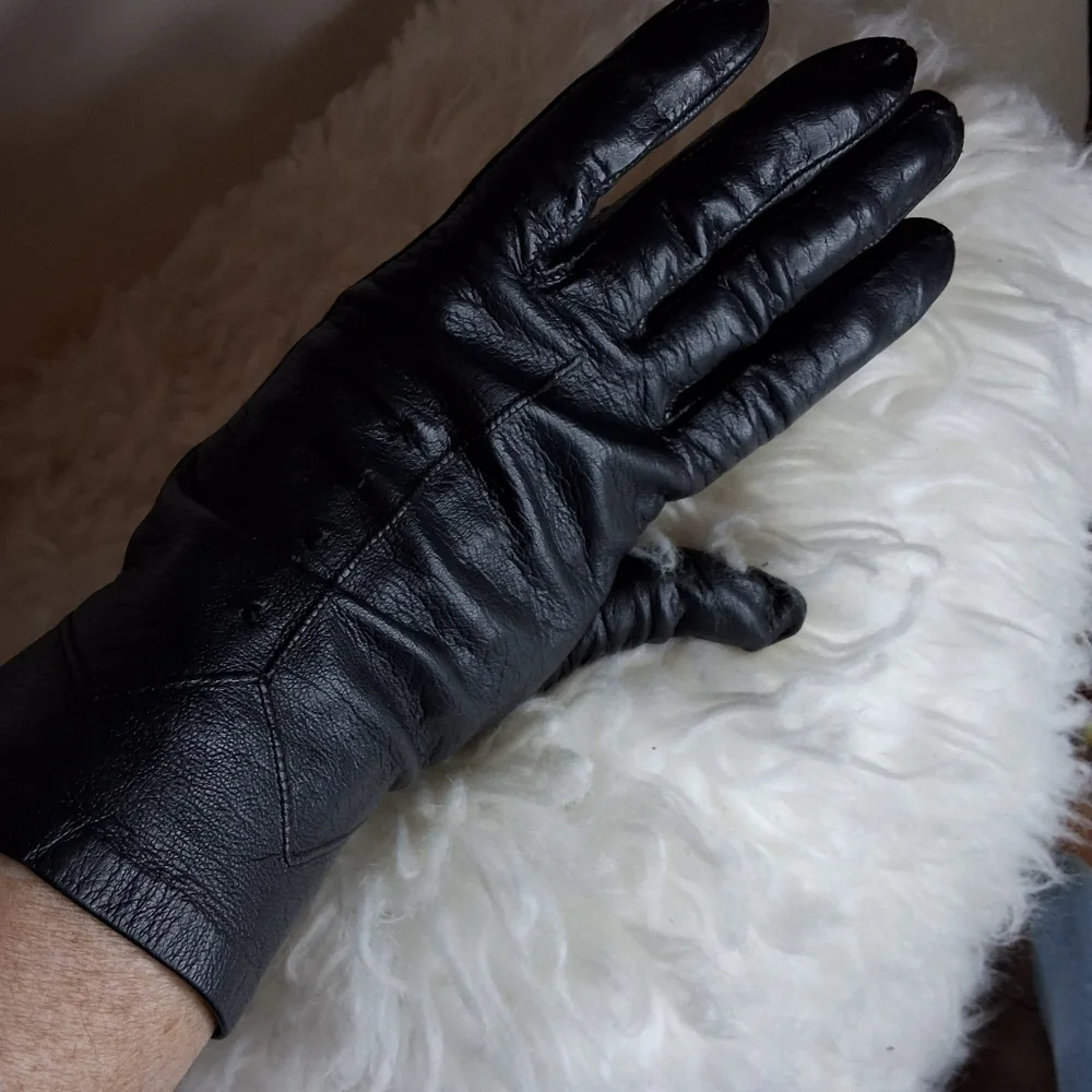 Vintage Art Deco Design Black Leather Mid arm  Gloves M
